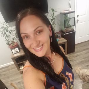 Meet your Posher, Maja